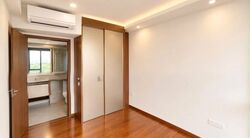 Slim Barracks Rise (D5), Condominium #635017311